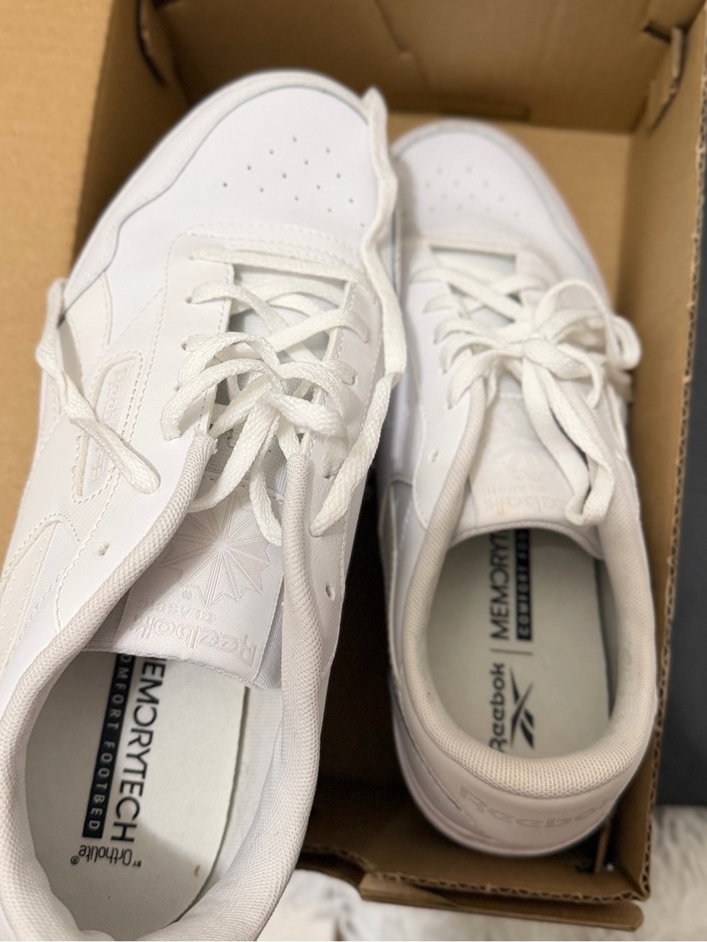Reebok women sneakers